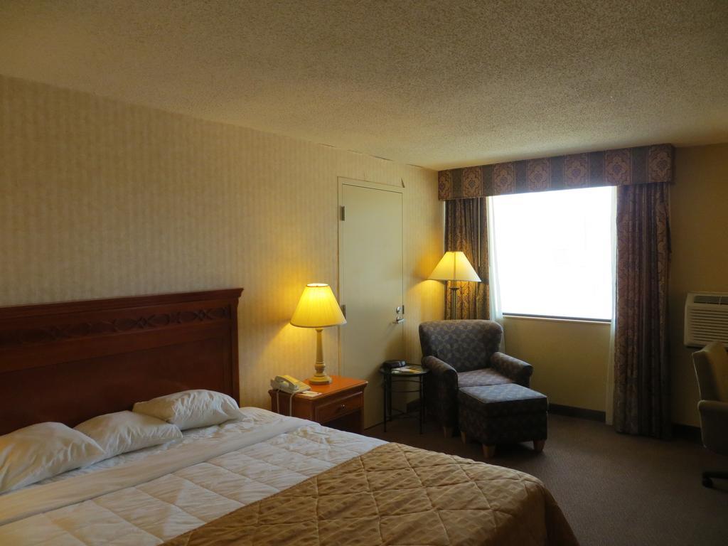 Gateway Hotel Dallas Park Central Rum bild