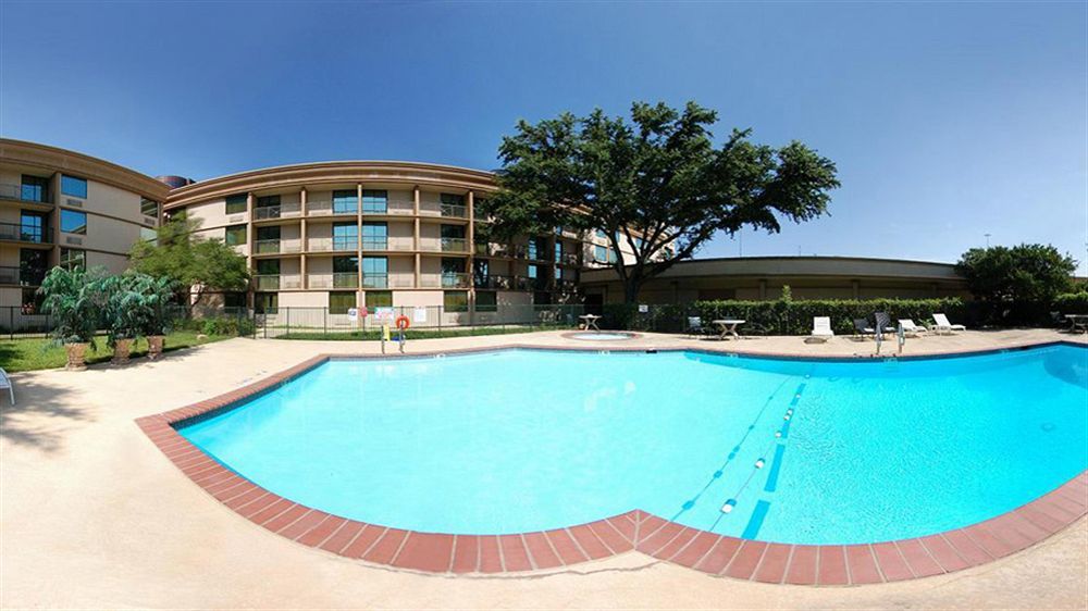 Gateway Hotel Dallas Park Central Exteriör bild